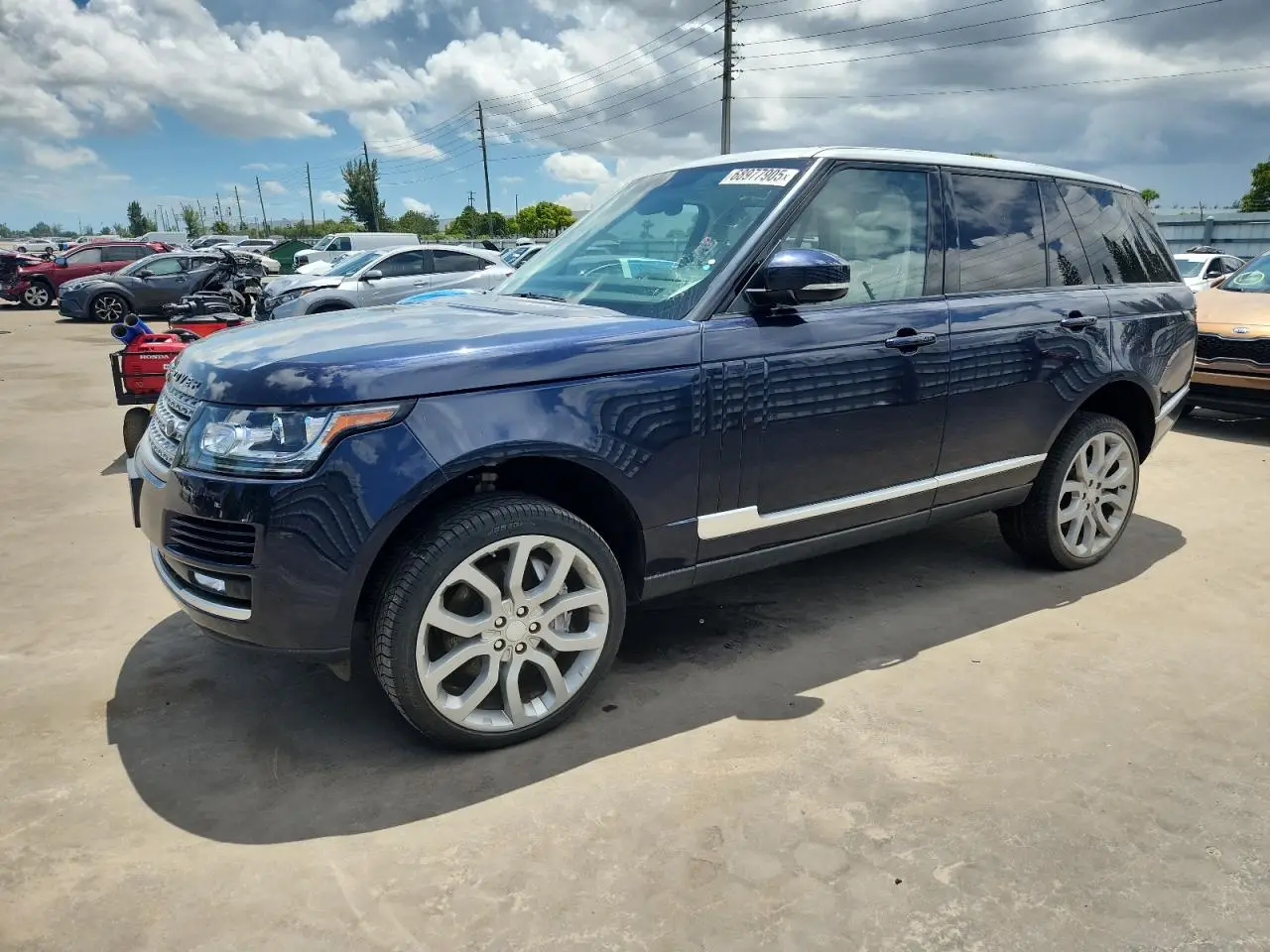 LAND ROVER RANGEROVER 2017. Lot# 68977905. VIN SALGS2FVXHA324515. Photo 1