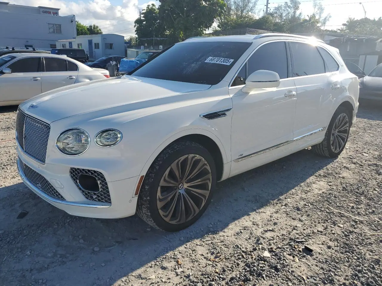 BENTLEY ALL MODELS 2021. Lot# 68701305. VIN SJAAM2ZV3MC032885. Photo 1