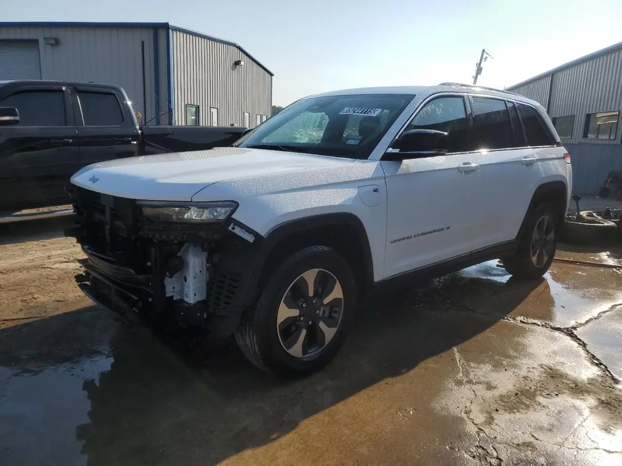 VIN: 1C4RJYB69RC142573 | JEEP GRAND CHER 2024 car history - Stat.vin