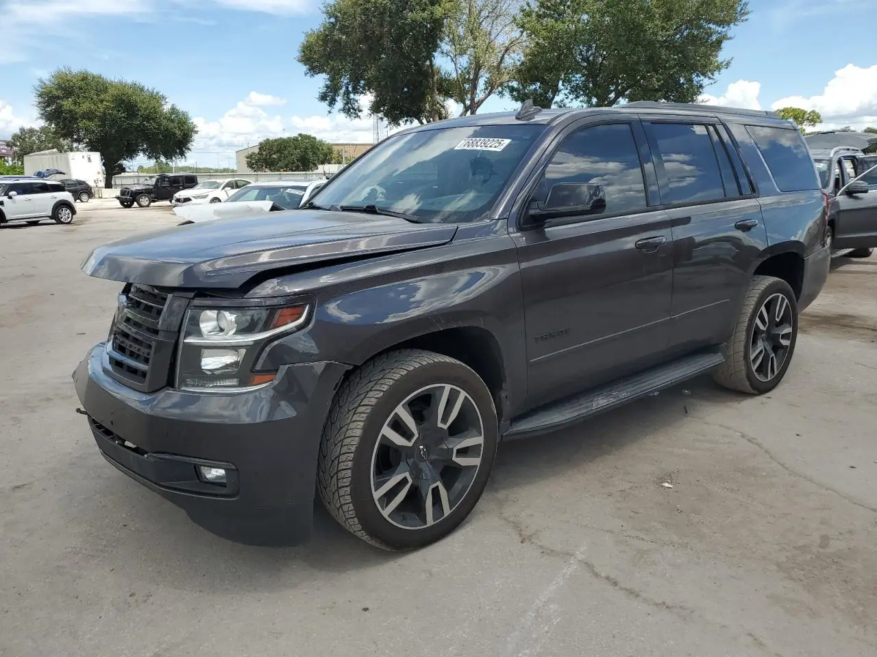 CHEVROLET TAHOE 2018. Lot# 68839225. VIN 1GNSCCKJ8JR307251. Photo 1