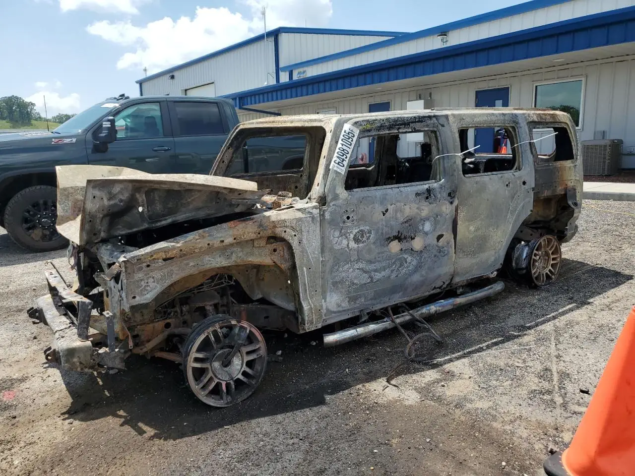 HUMMER H3 2007. Lot# 64981095. VIN 5GTDN13E078116383. Photo 1