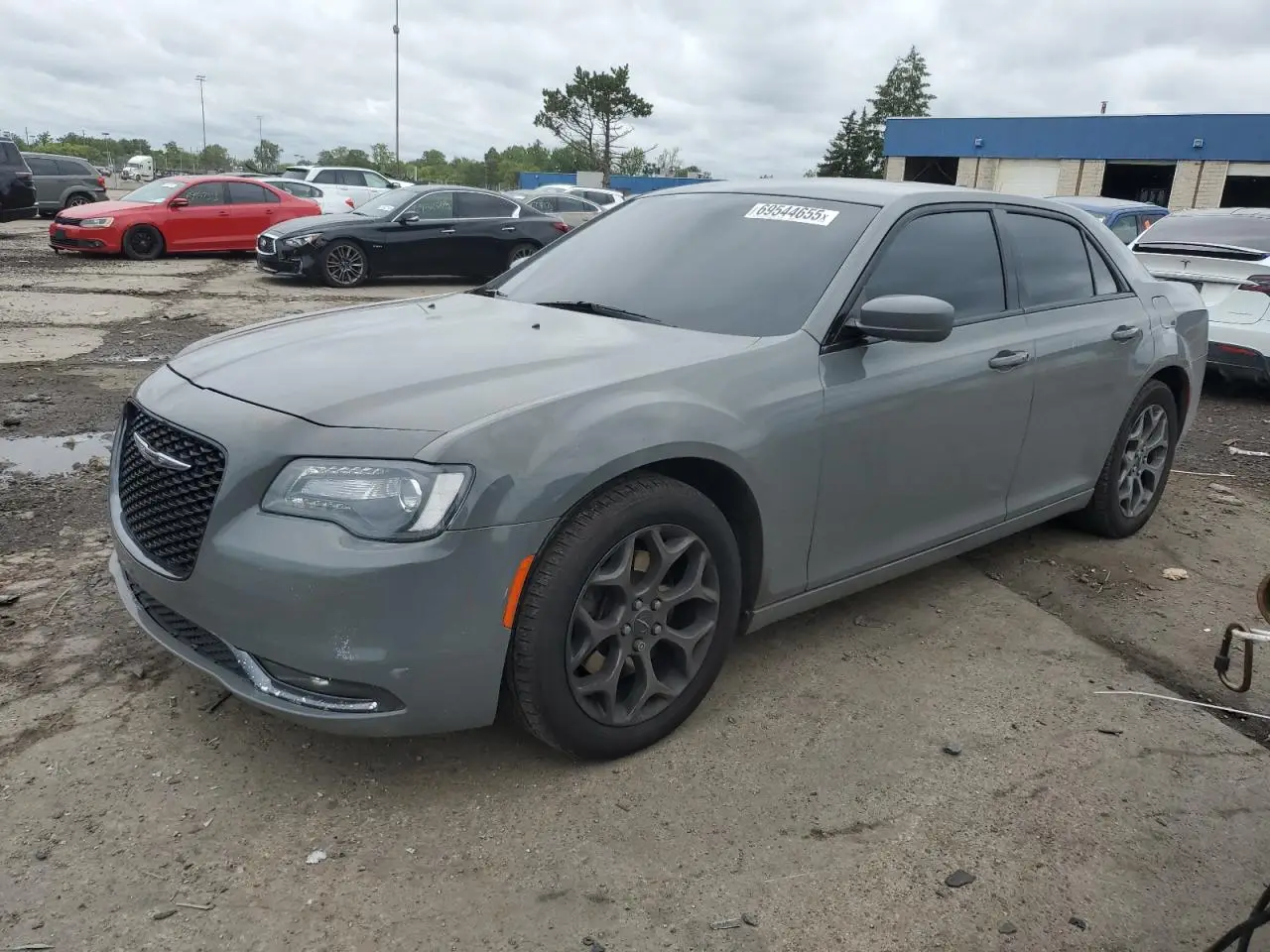 CHRYSLER 300 2017. Lot# 69544655. VIN 2C3CCAGG7HH606937. Photo 1