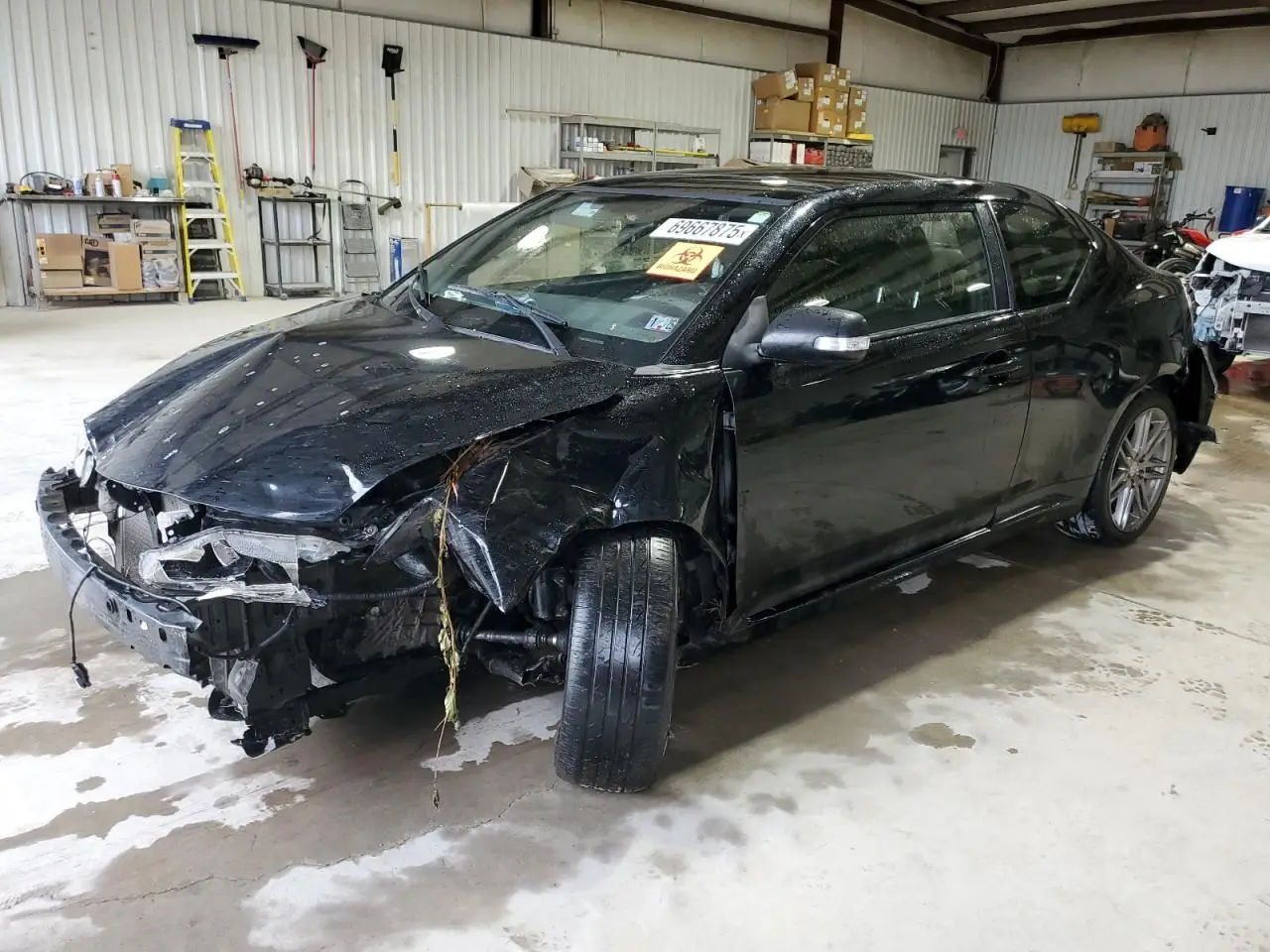 TOYOTA SCION 2013. Lot# 69667875. VIN JTKJF5C73D3060358. Photo 1