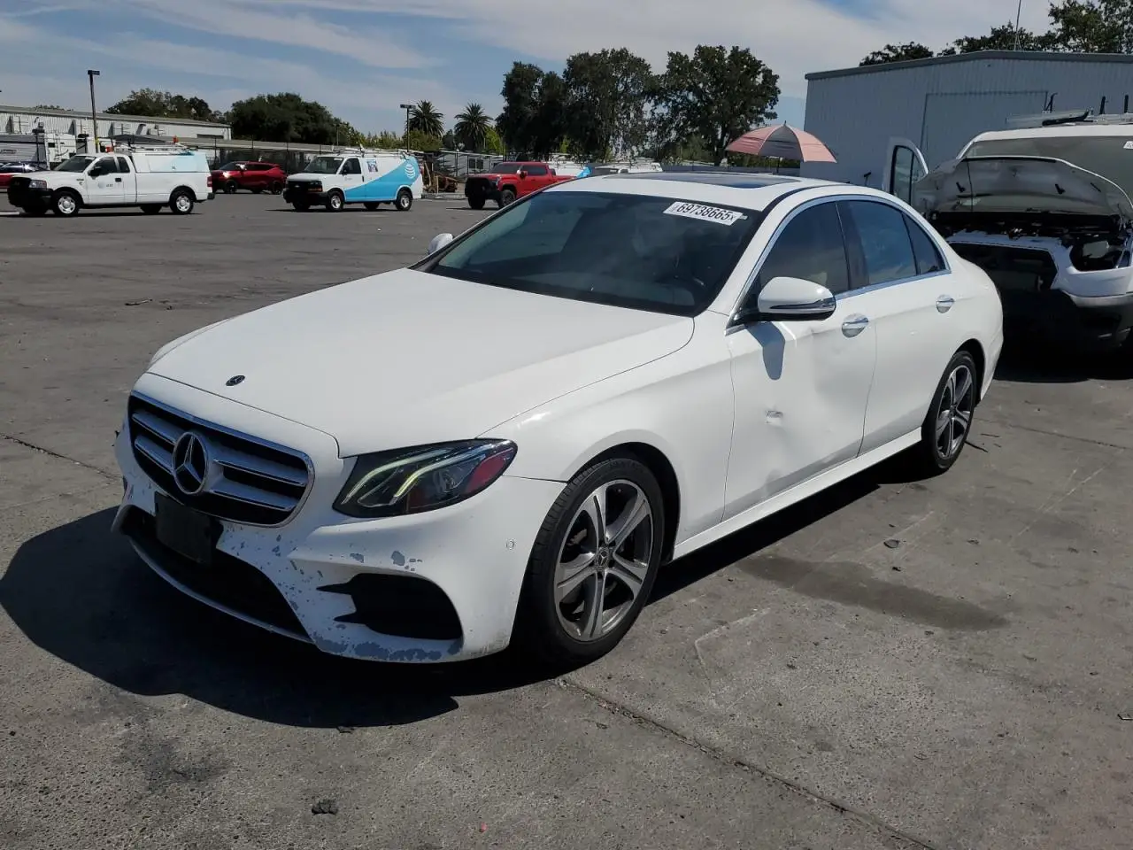 MERCEDES-BENZ E-CLASS 2018. Lot# 69738665. VIN WDDZF4JB8JA352337. Photo 1