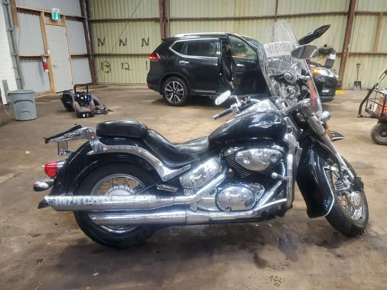 SUZUKI BOULEVARD 2006. Lot# 68917515. VIN JS1VS55AX62113590. Photo 1