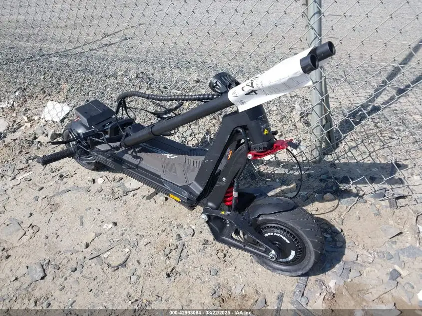 INMOTION L9 SCOOTER 2024. Lot# 42993084. VIN A03118661000159D2. Photo 1