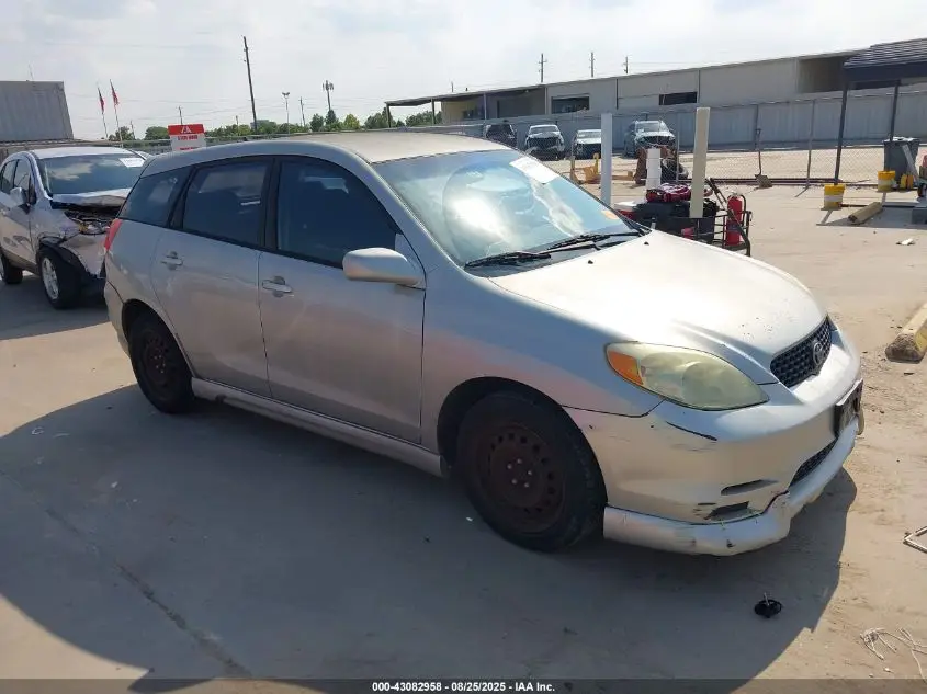 TOYOTA MATRIX 2004. Lot# 43082958. VIN 2T1KR32E94C194337. Photo 1