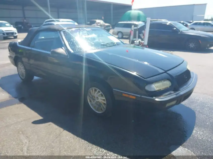 CHRYSLER LEBARON 1994. Lot# 42991963. VIN 1C3EU4532RF149898. Photo 1