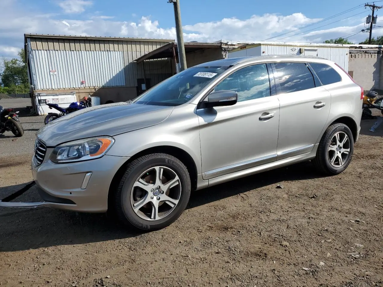 VOLVO XC60 2015. Lot# 70708115. VIN YV4902RK1F2721171. Photo 1