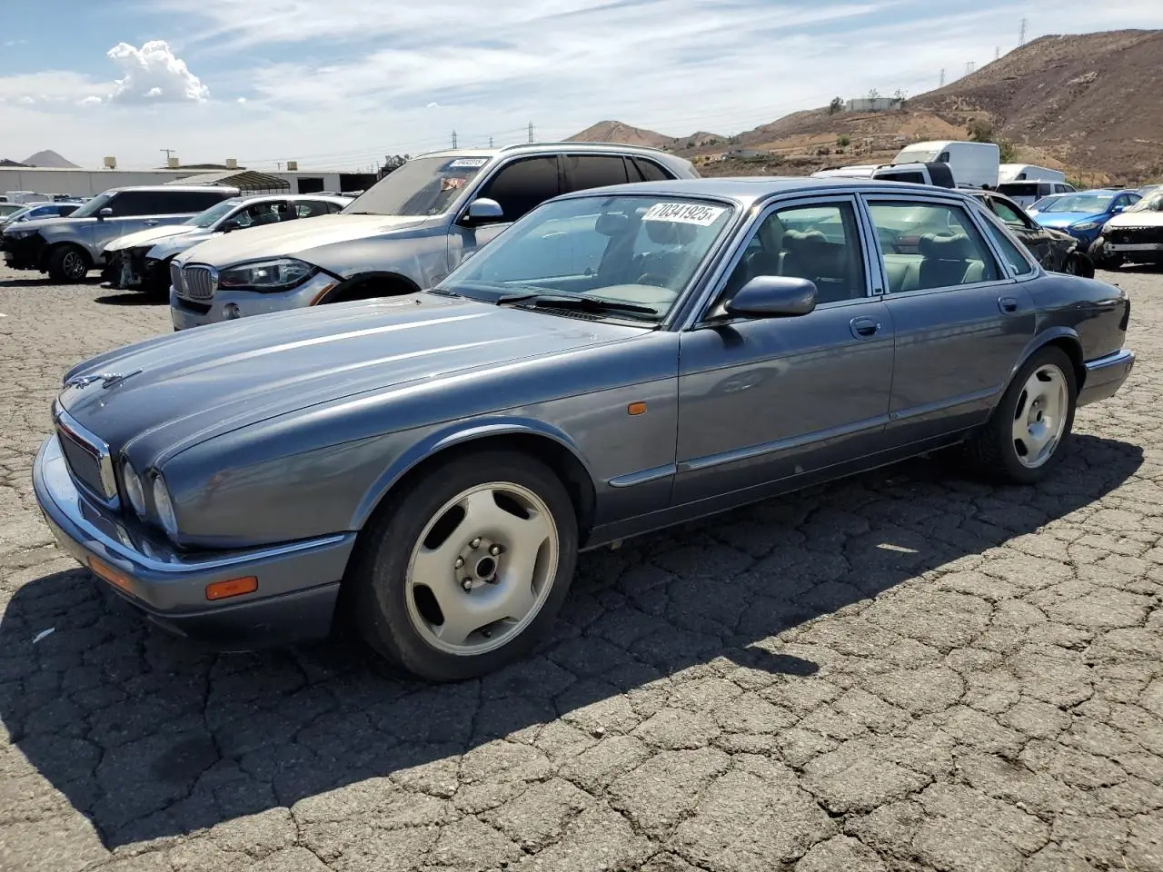 JAGUAR XJR 1997. Lot# 70341925. VIN SAJPX1143VC806908. Photo 1