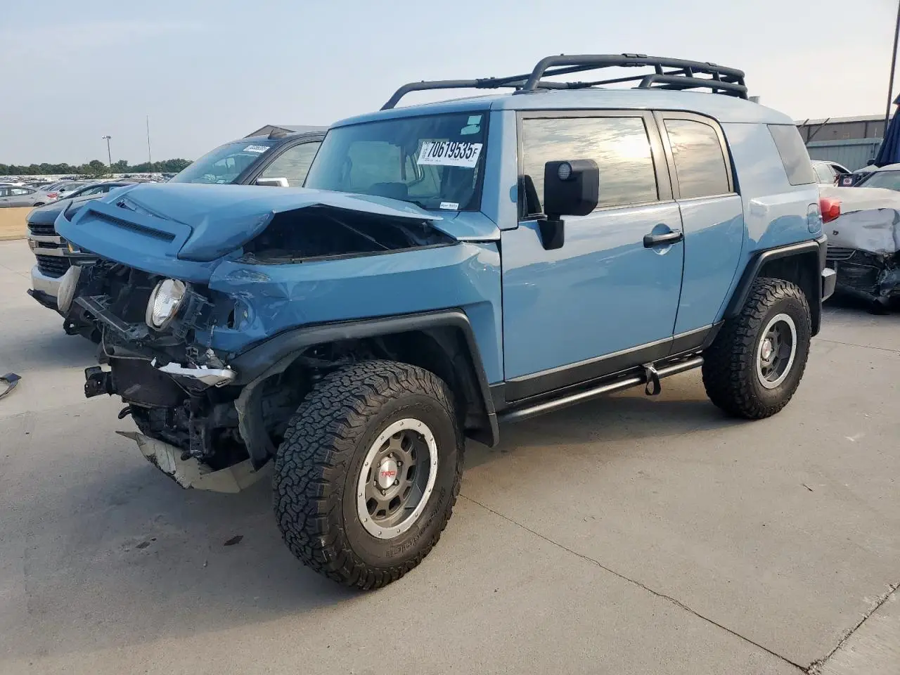 TOYOTA FJ CRUISER 2014. Lot# 70619535. VIN JTEBU4BF6EK201365. Photo 1