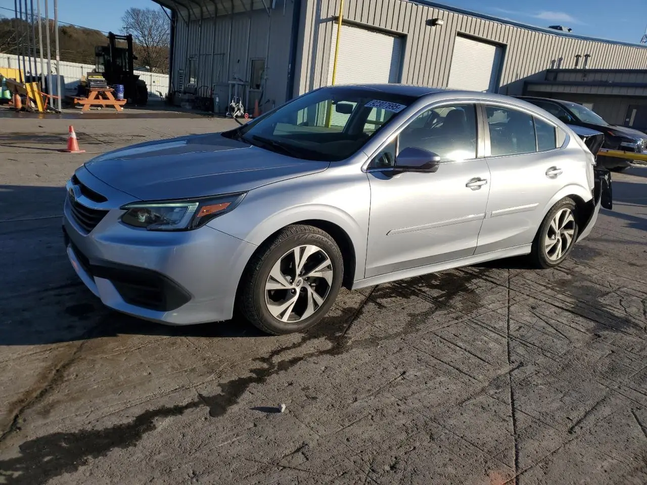 SUBARU LEGACY 2020. Lot# 92307695. VIN 4S3BWAC62L3024977. Photo 1