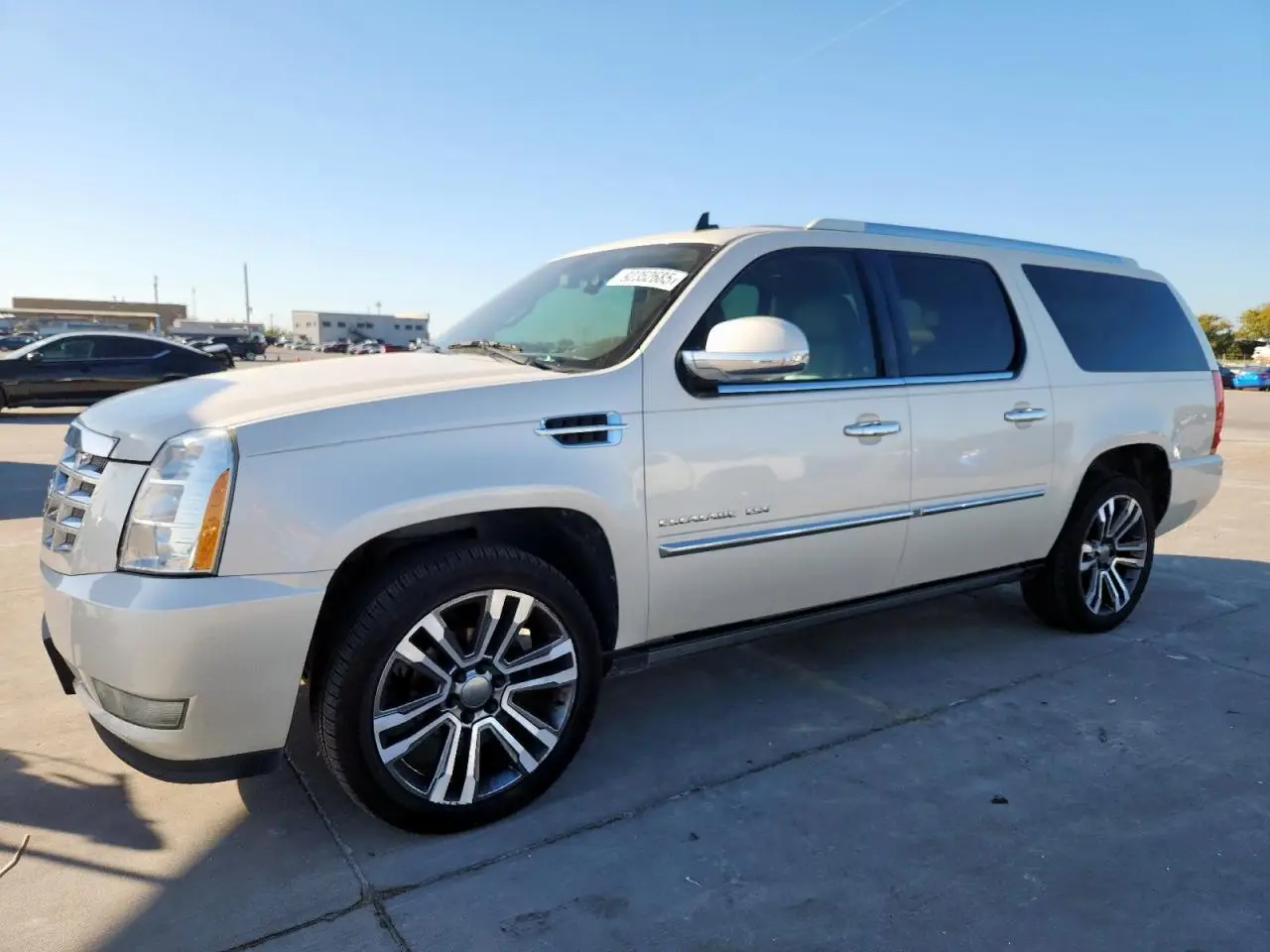 CADILLAC ESCALADE 2011. Lot# 92352685. VIN 1GYS4JEF5BR392403. Photo 1