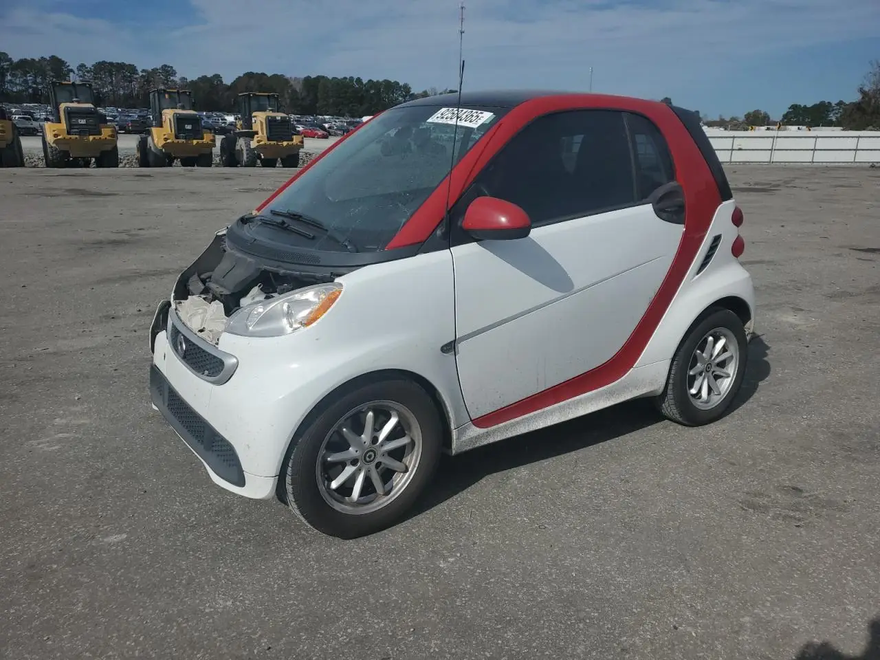 SMART FORTWO 2014. Lot# 92504365. VIN WMEEJ3BA1EK743645. Photo 1