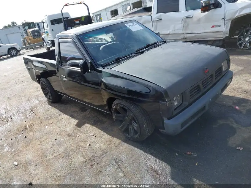 NISSAN TRUCK 1993. Lot# 43608670. VIN 1N6SD11SXPC379047. Photo 1