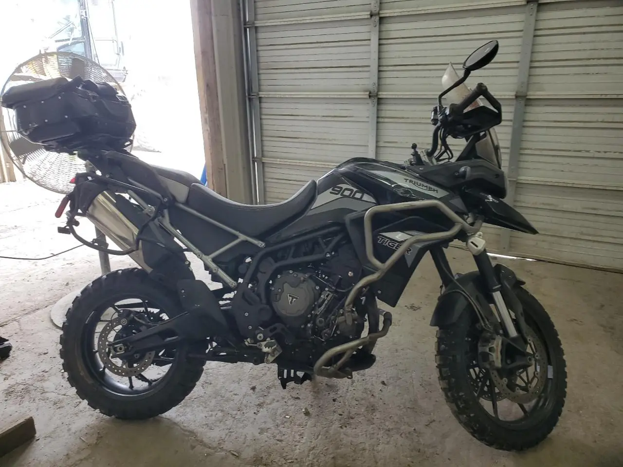 TRIUMPH MOTORCYCLE TIGER 900 2020. Lot# 89798125. VIN SMTE64DF6LTAB4384. Photo 1