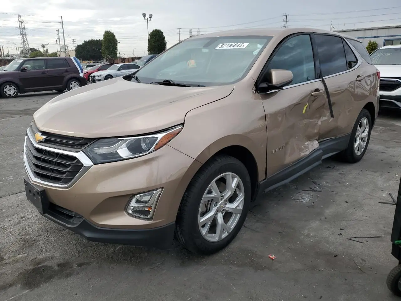 CHEVROLET EQUINOX 2018. Lot# 92706045. VIN 2GNAXKEX7J6152228. Photo 1