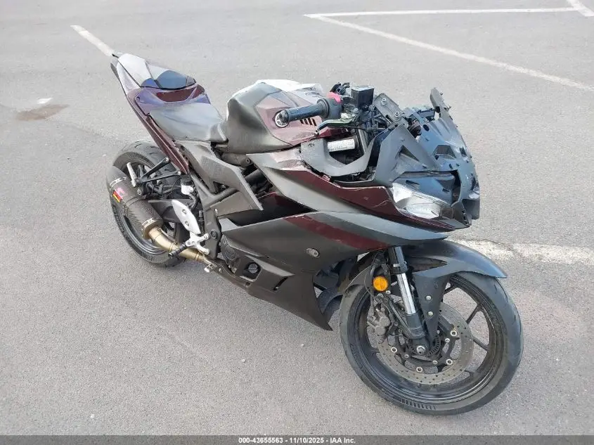 YAMAHA YZFR3 2022. Lot# 43655563. VIN MH3RH18Y8NK008635. Photo 1