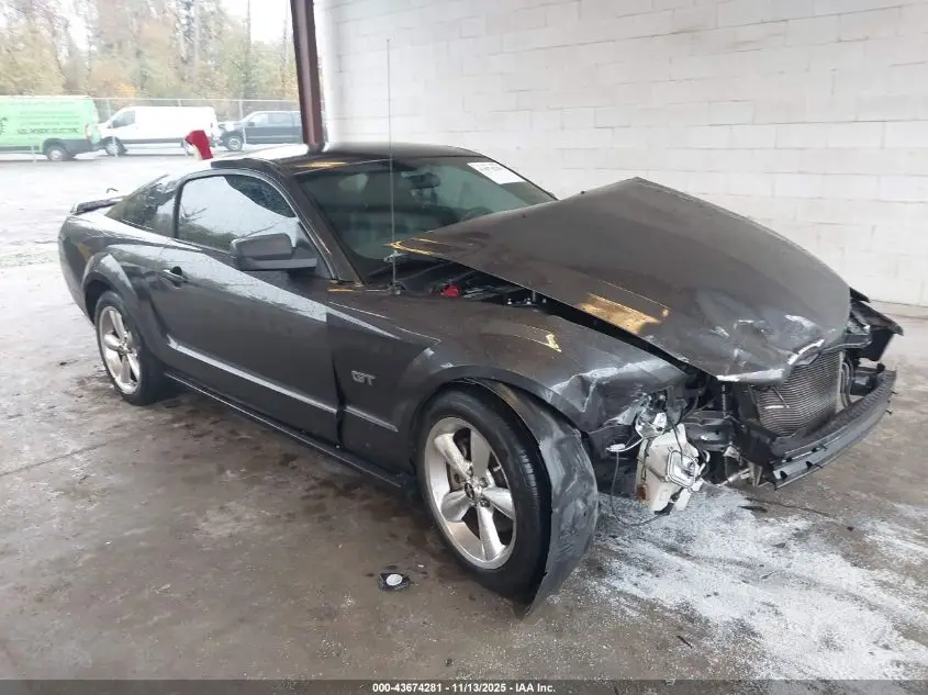 FORD MUSTANG 2008. Lot# 43674281. VIN 1ZVHT82H985149191. Photo 1
