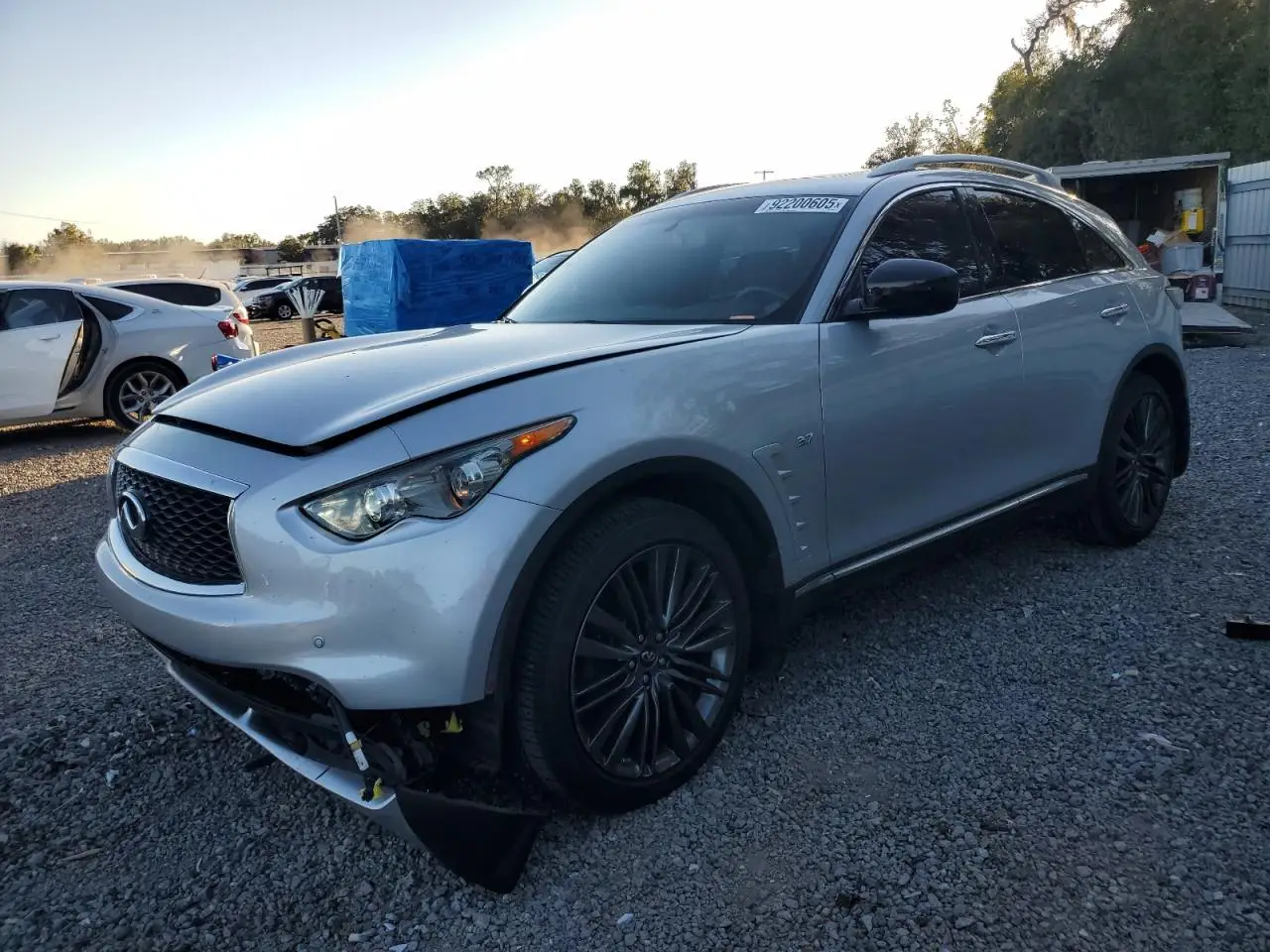 INFINITI QX70 2017. Lot# 92200605. VIN JN8CS1MW1HM410410. Photo 1