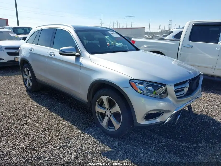 MERCEDES-BENZ GLC 300 2016. Lot# 43674498. VIN WDC0G4JB8GF108371. Photo 1