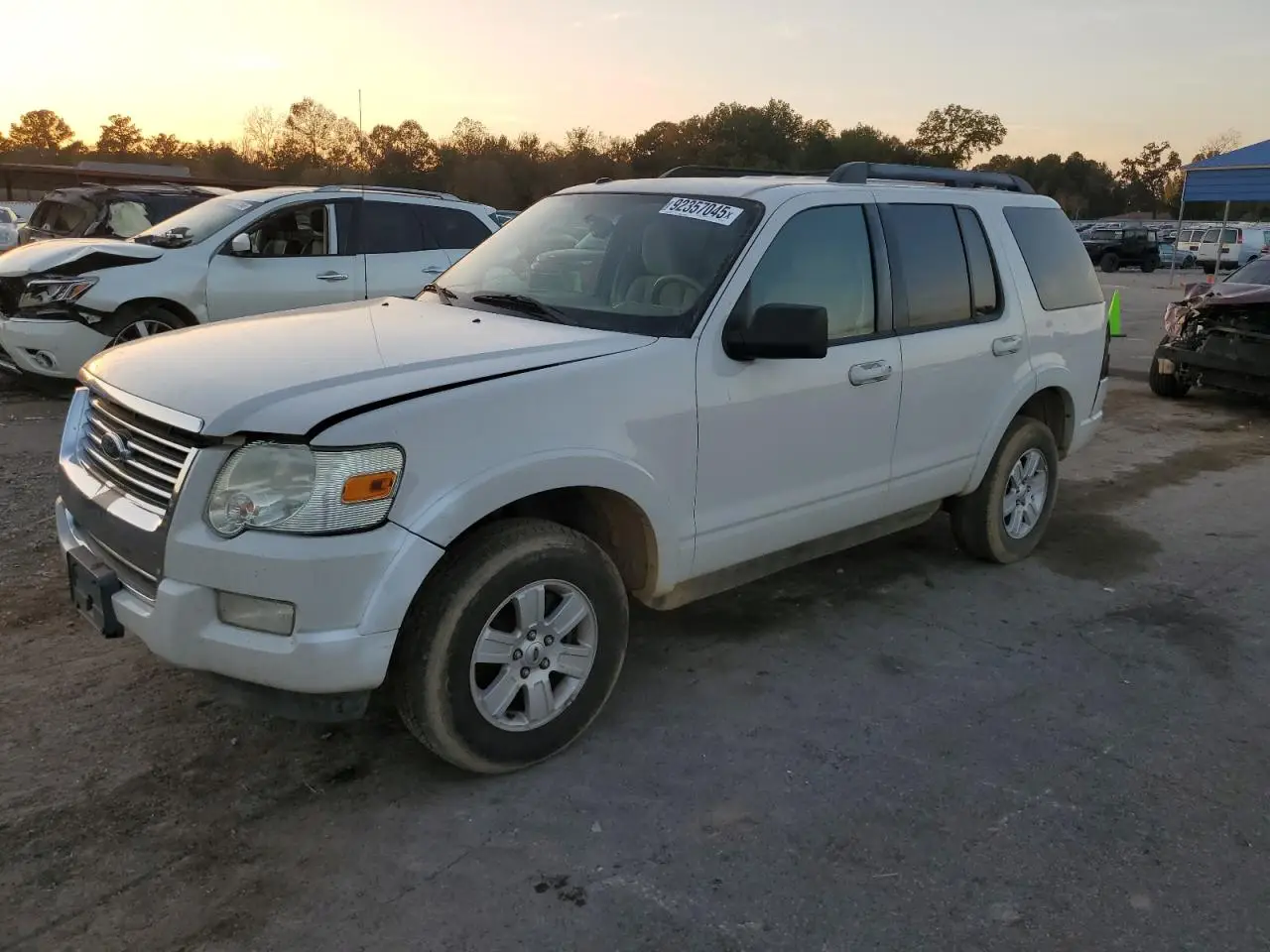 FORD EXPLORER 2010. Lot# 92357045. VIN 1FMEU6DE2AUA11185. Photo 1