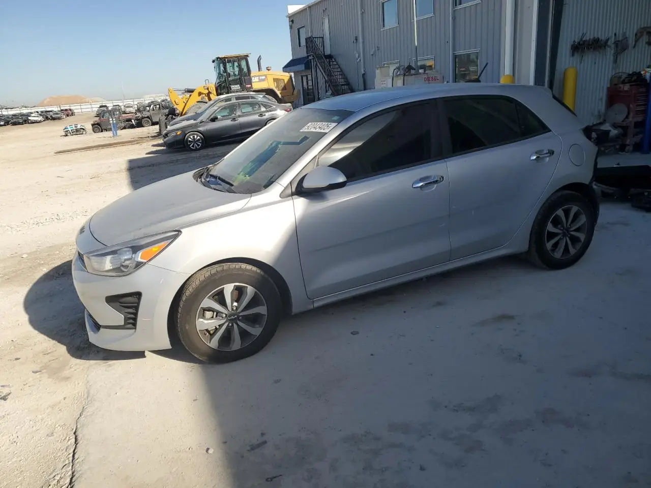 KIA RIO 2022. Lot# 92043405. VIN 3KPA25AD4NE474867. Photo 1