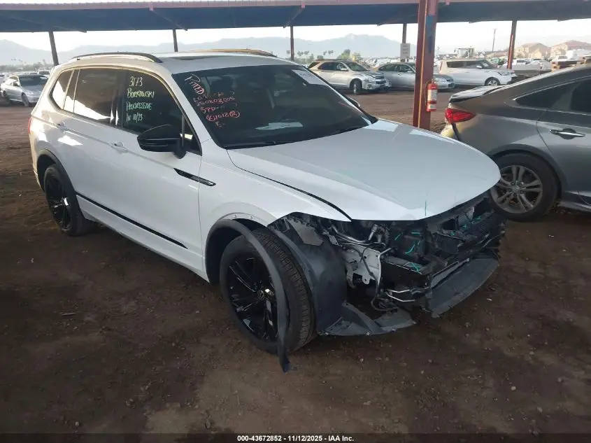 VOLKSWAGEN TIGUAN 2024. Lot# 43672852. VIN 3VVCB7AX6RM058234. Photo 1