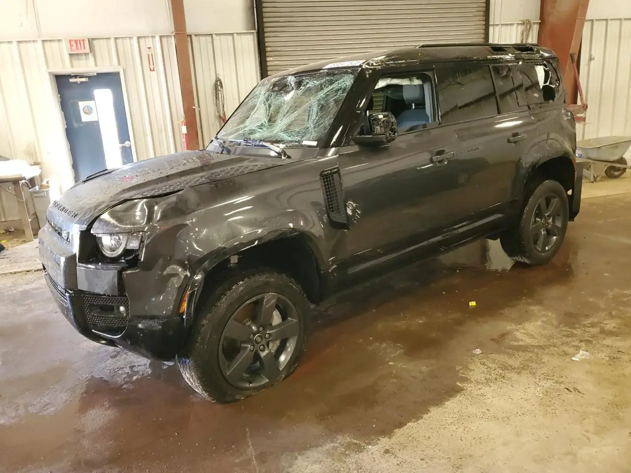 LAND ROVER DEFENDER 2023. Lot# 86647525. VIN SALE27EU6P2206256. Photo 1