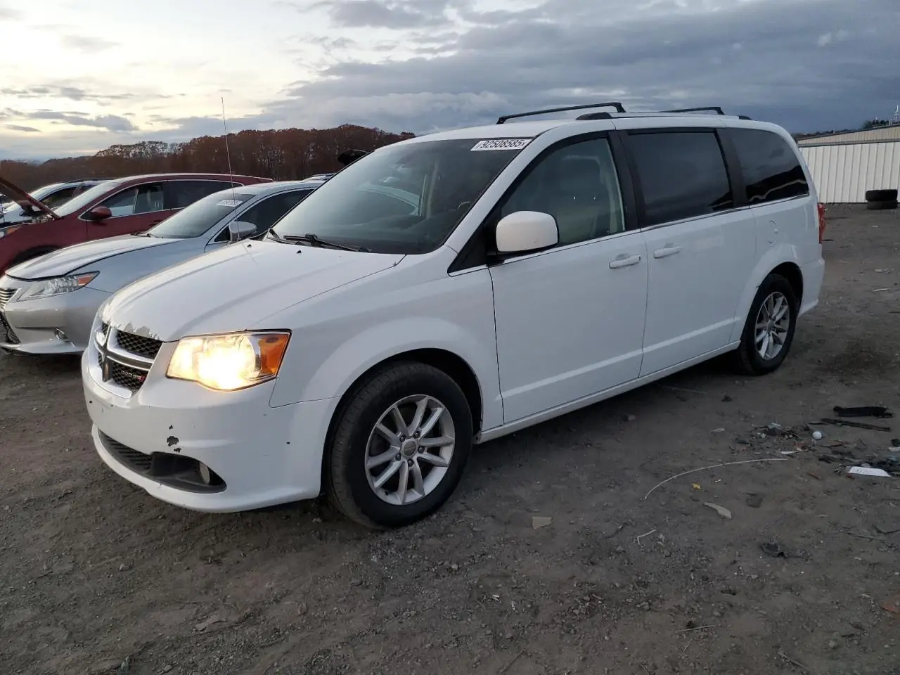DODGE CARAVAN 2019. Lot# 92508585. VIN 2C4RDGCG8KR562900. Photo 1
