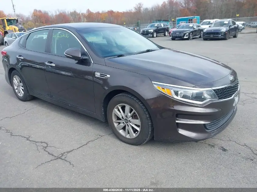 KIA OPTIMA 2018. Lot# 43682030. VIN KNAGT4L36J5235894. Photo 1