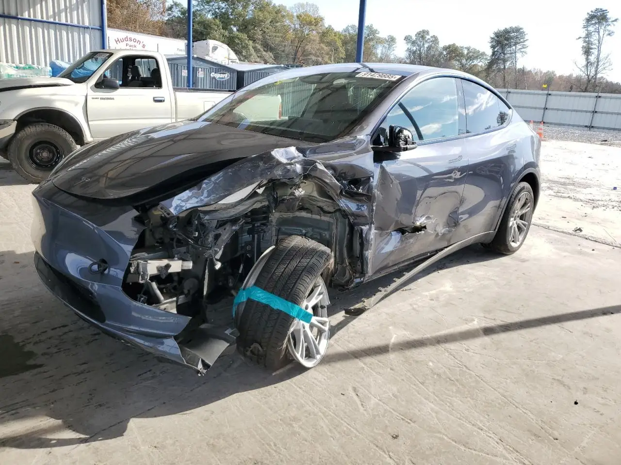 TESLA MODEL Y 2023. Lot# 91429885. VIN 7SAYGDED5PF956414. Photo 1