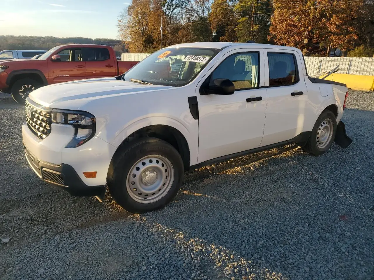 FORD MAVERICK 2025. Lot# 92458375. VIN 3FTTW8A36SRA31842. Photo 1