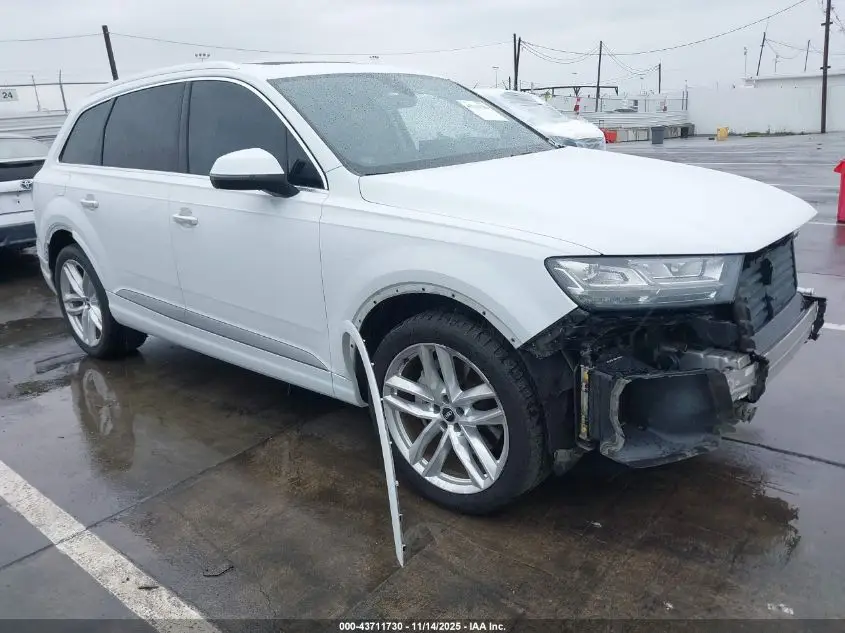 AUDI Q7 2017. Lot# 43711730. VIN WA1VAAF71HD010385. Photo 1