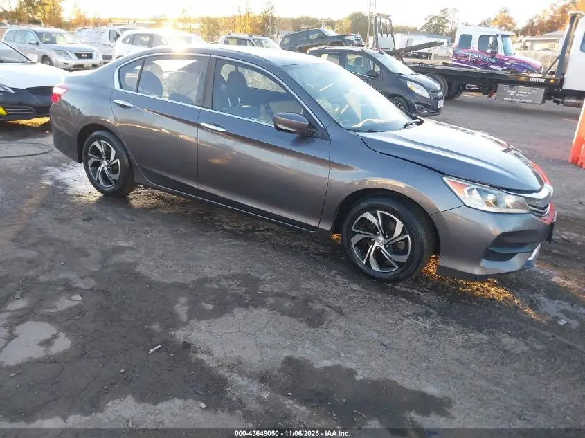 HONDA ACCORD 2017. Lot# 43649050. VIN 1HGCR2F36HA299615. Photo 1