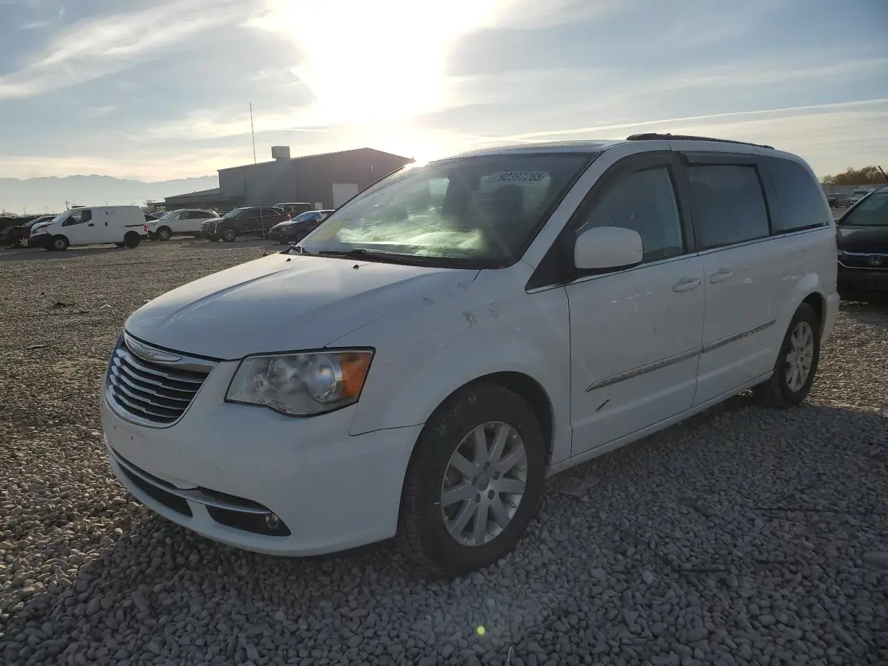 CHRYSLER MINIVAN 2016. Lot# 92397265. VIN 2C4RC1BG4GR290242. Photo 1