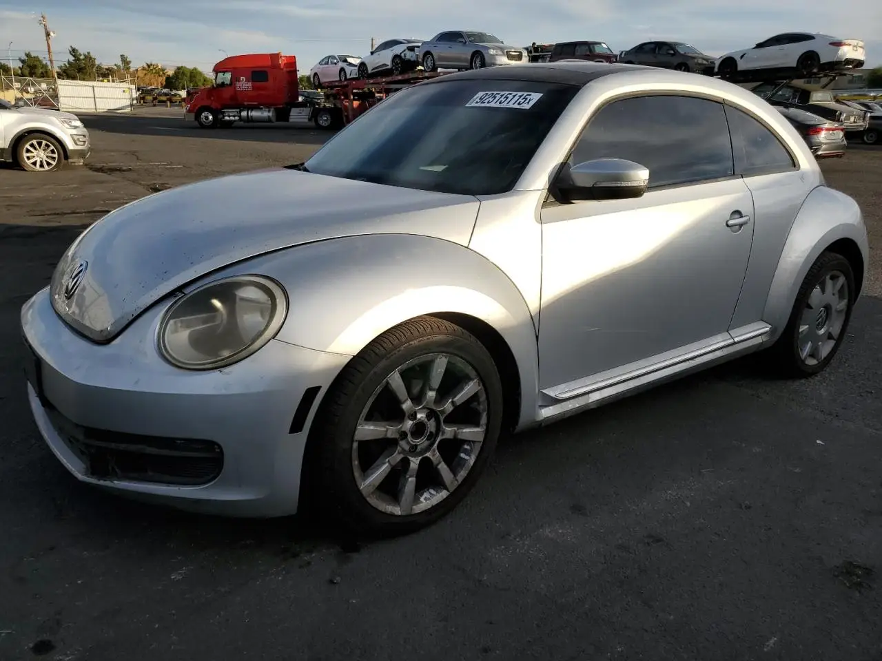 VOLKSWAGEN BEETLE 2013. Lot# 92515115. VIN 3VWJP7AT0DM604486. Photo 1