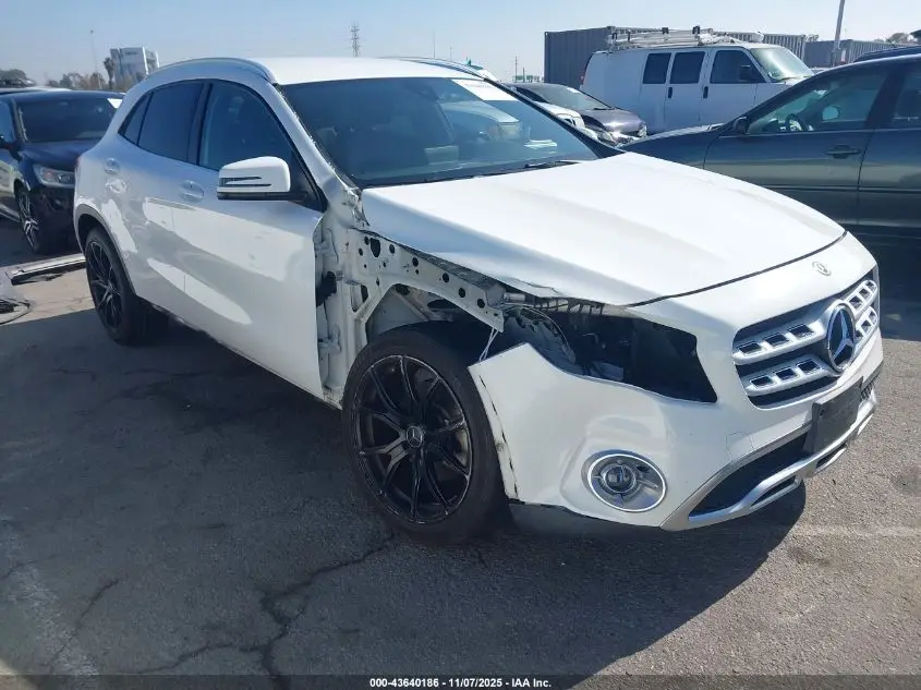 MERCEDES-BENZ GLA 250 2019. Lot# 43640186. VIN WDCTG4EB4KJ553302. Photo 1