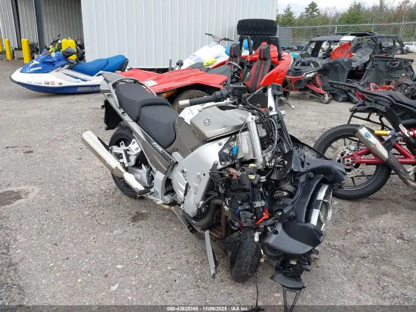 YAMAHA FJR1300 2013. Lot# 43625368. VIN JYARP24E1DA000816. Photo 1