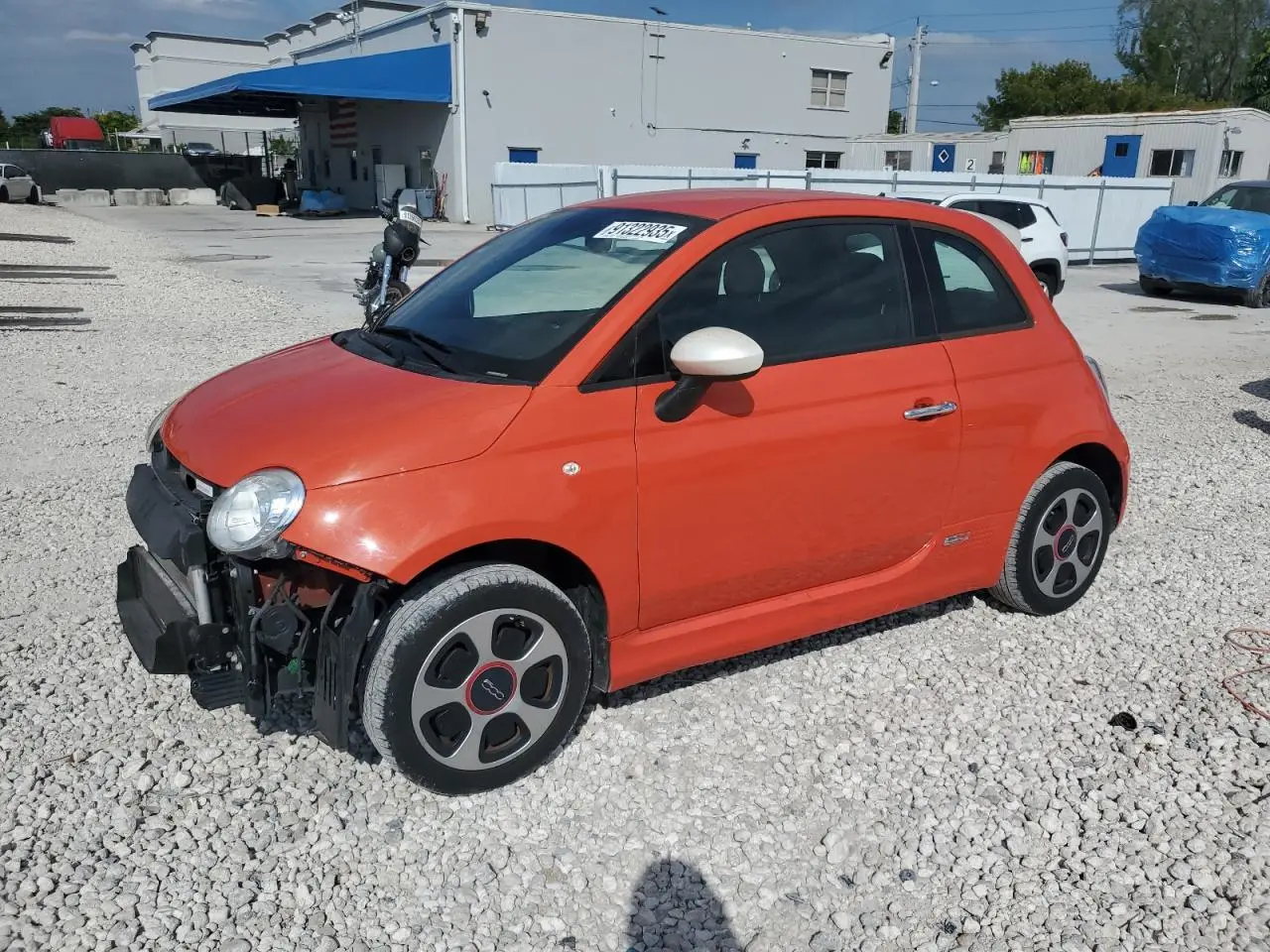 FIAT 500 2015. Lot# 91322935. VIN 3C3CFFGE4FT585715. Photo 1
