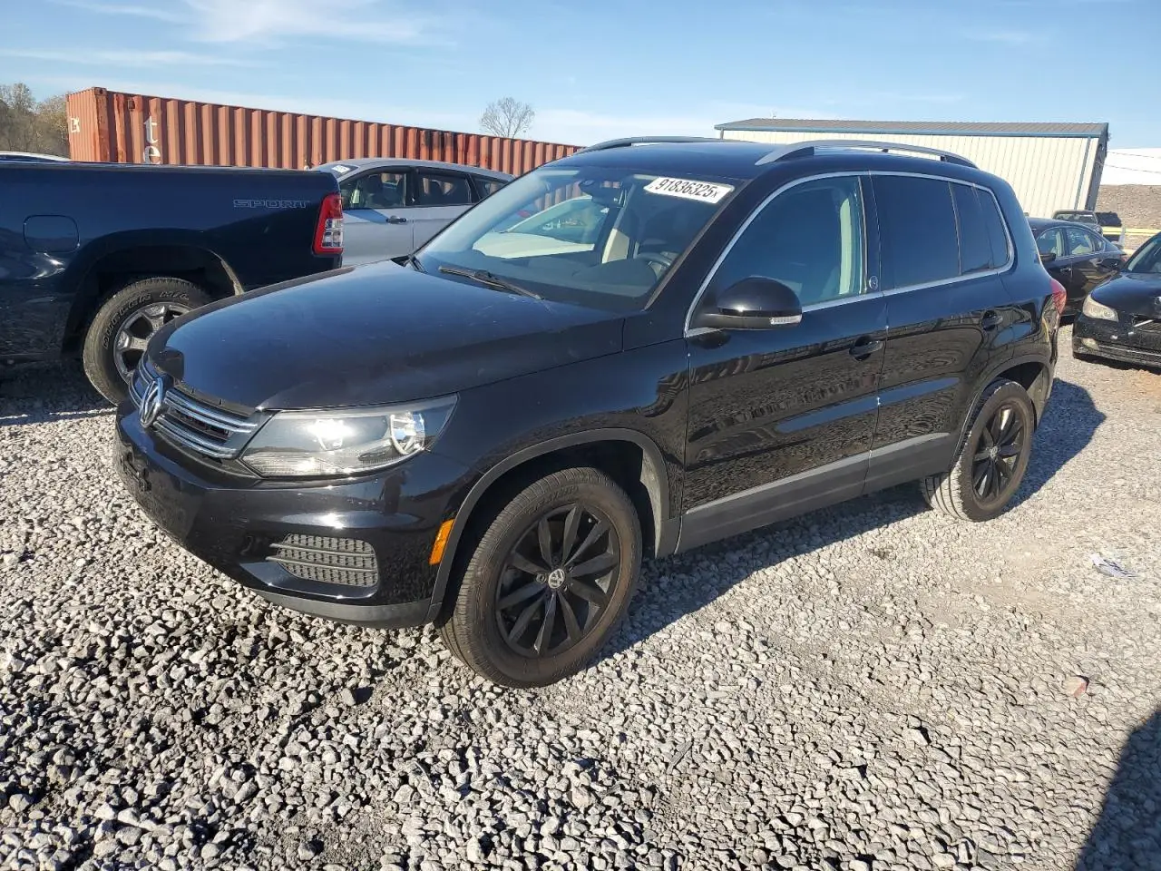 VOLKSWAGEN TIGUAN 2017. Lot# 91836325. VIN WVGSV7AX1HK030988. Photo 1