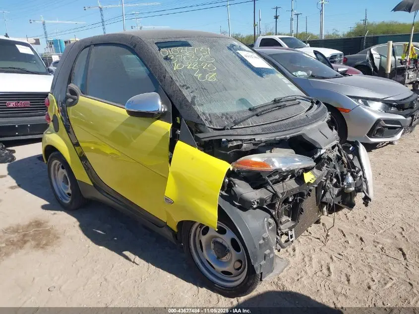SMART FORTWO 2010. Lot# 43627484. VIN WMEEJ3BAXAK370325. Photo 1