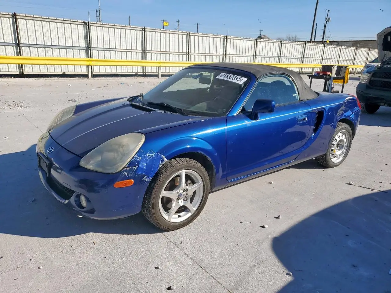TOYOTA MR2 2003. Lot# 91852095. VIN JTDFR320330065489. Photo 1